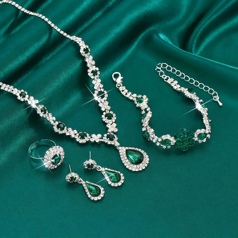 Emerald-Green Teardrop Silver Jewellery Set – view 4