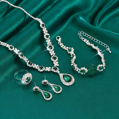 Emerald-Green Teardrop Silver Jewellery Set – view 4