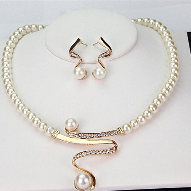 Pearl Necklace and Earrings Set
