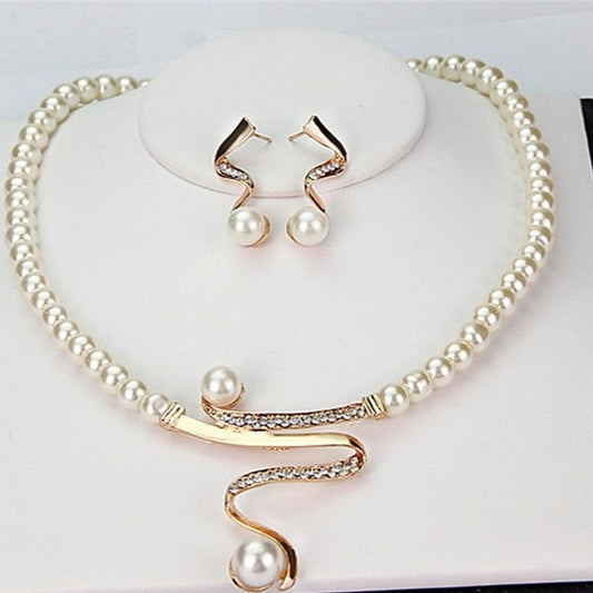 Pearl Necklace and Earrings Set